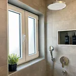 Appartement Im Herzen Der Altstadt - Naehe Stuttgart *