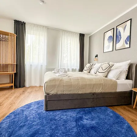 Apartment Im Herzen Der Altstadt - Naehe Stuttgart Leonberg
