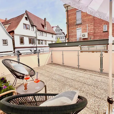 Im Herzen Der Altstadt - Naehe Stuttgart *